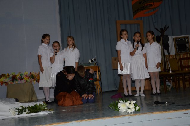 56' Ünnepség